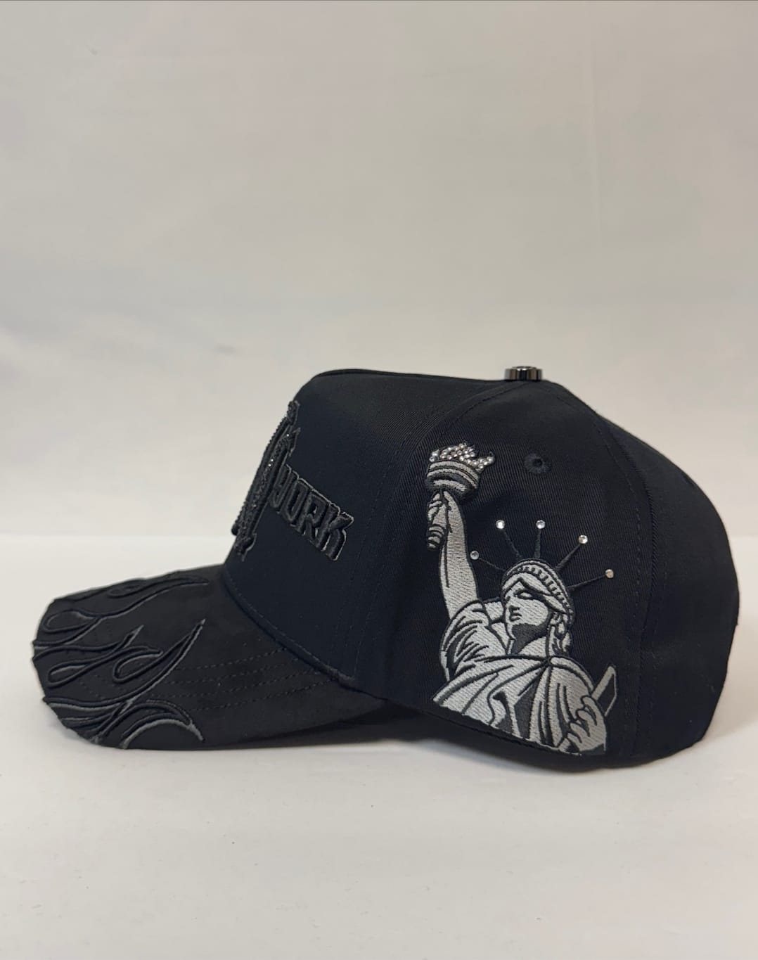 NY Cristals All black