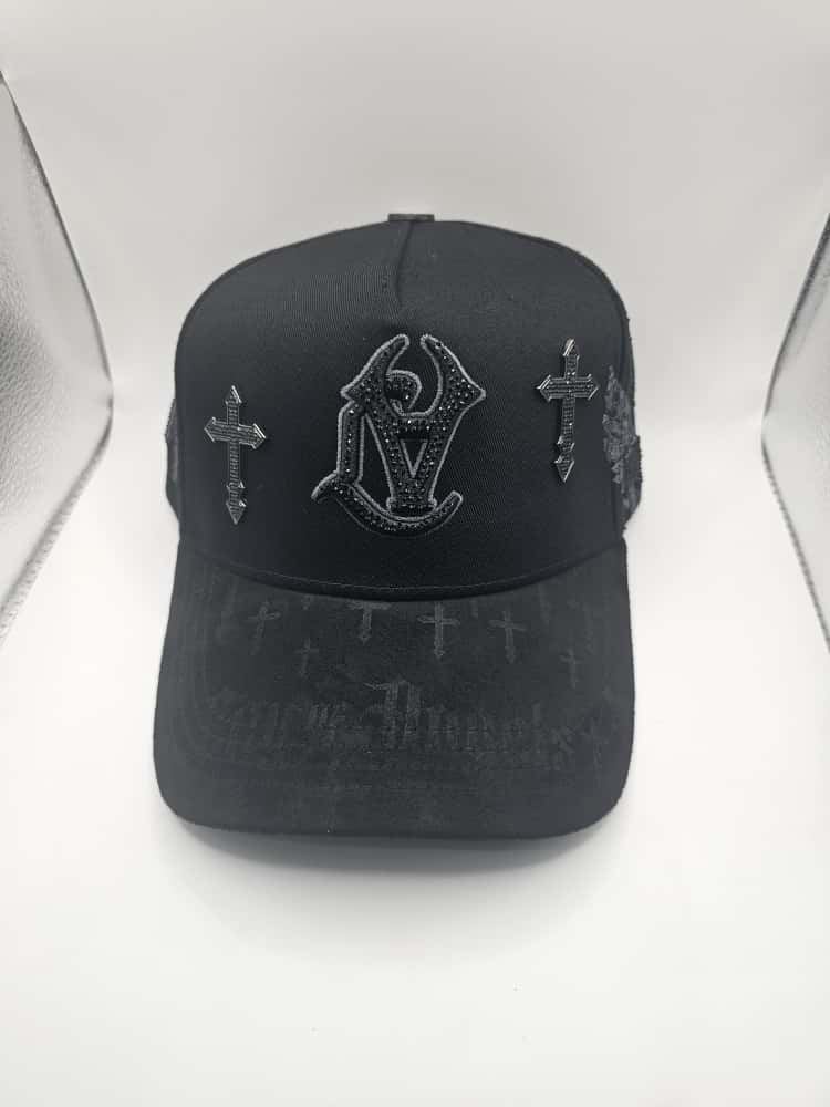 La cristals all black